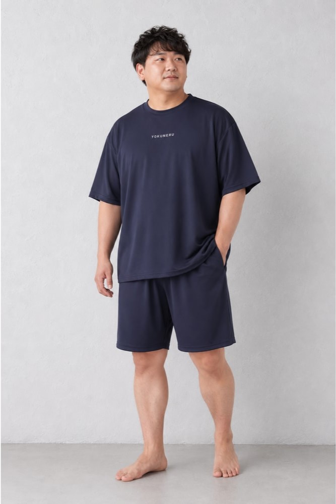 モデル170㎝ ネイビー 3Lサイズ着用