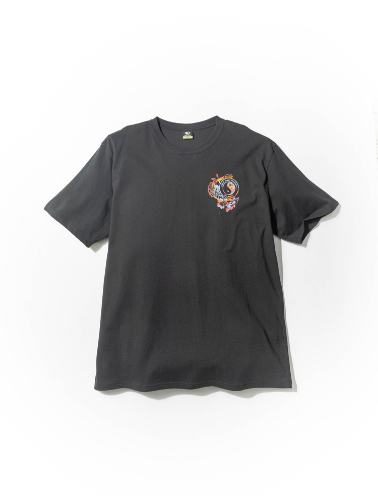 メーカー公式ショップ tシャツ Tシャツ バックカラフルロゴ半袖Tシャツ dprd.tasikmalayakab.go.id